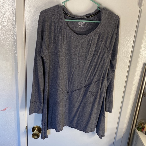 Calvin Klein performance - Picture 3 of 3